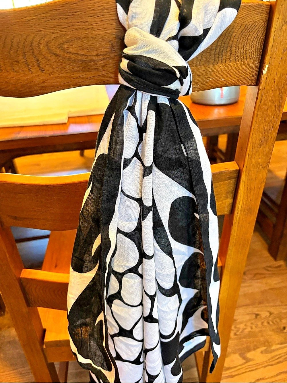 DeMura Abstract Black & White Scarf